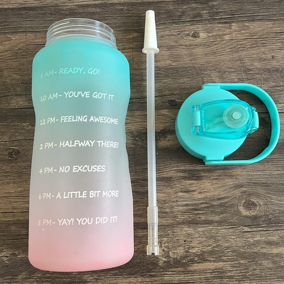 Water Bottle Jug 64oz Built-in Straw Time Marker Gradient Blue Pink Sport Gym - Picture 11 of 11